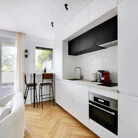 Apartament Beautiful La Muette Passy Terrace - Mobility Lease