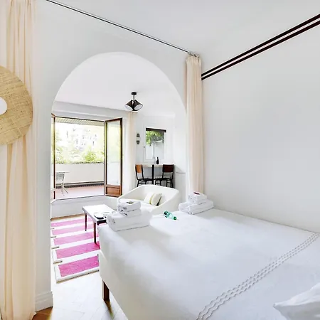 Beautiful La Muette Passy Terrace - Mobility Lease Apartament