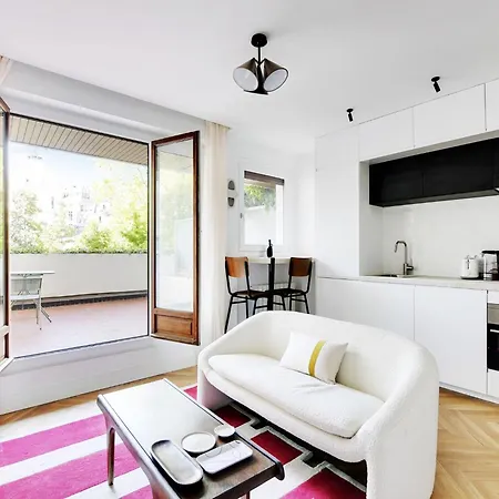 Apartament Beautiful La Muette Passy Terrace - Mobility Lease *