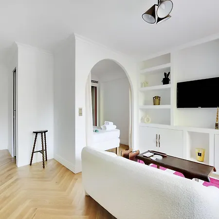 Beautiful La Muette Passy Terrace - Mobility Lease