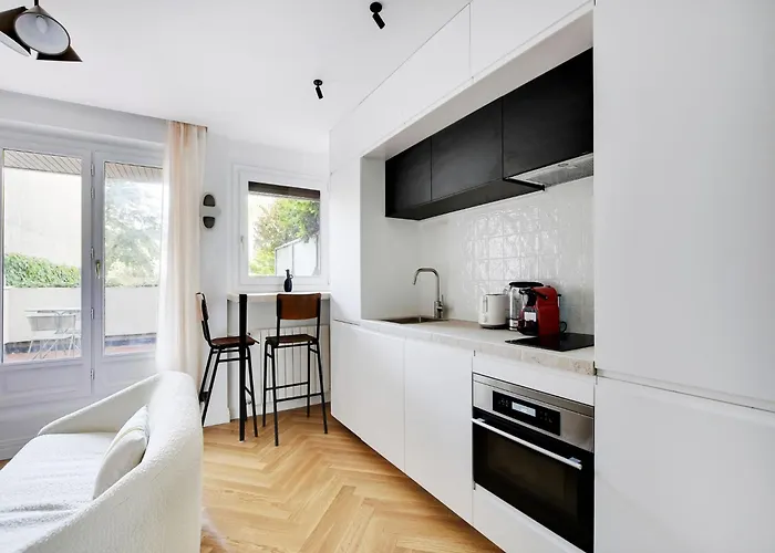 アパート Beautiful La Muette Passy Terrace - Mobility Lease