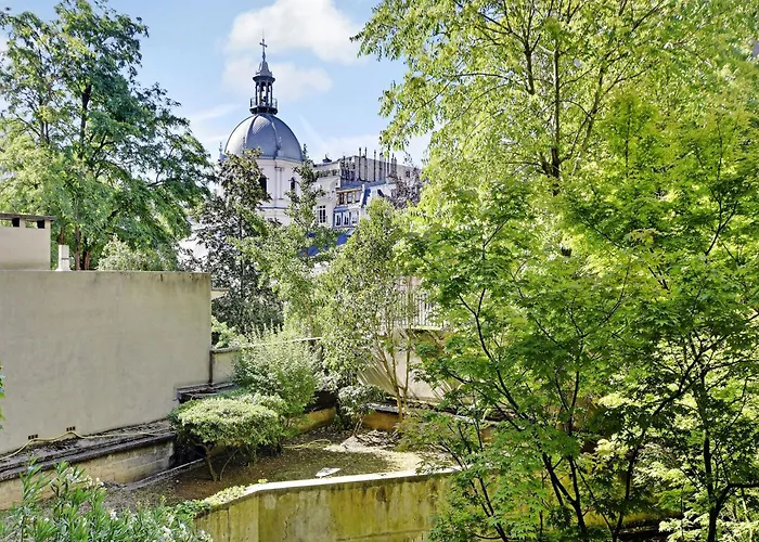 Beautiful La Muette Passy Terrace - Mobility Lease * パリ